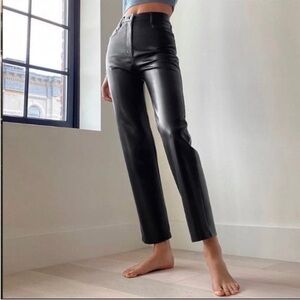 Aritzia Wilfred The Melina Faux Leather Ankle Pants Black Size 0